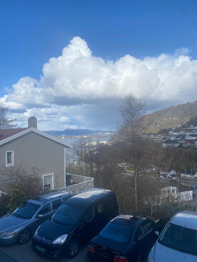 Casa La Familia Apartment Bergen Exterior foto